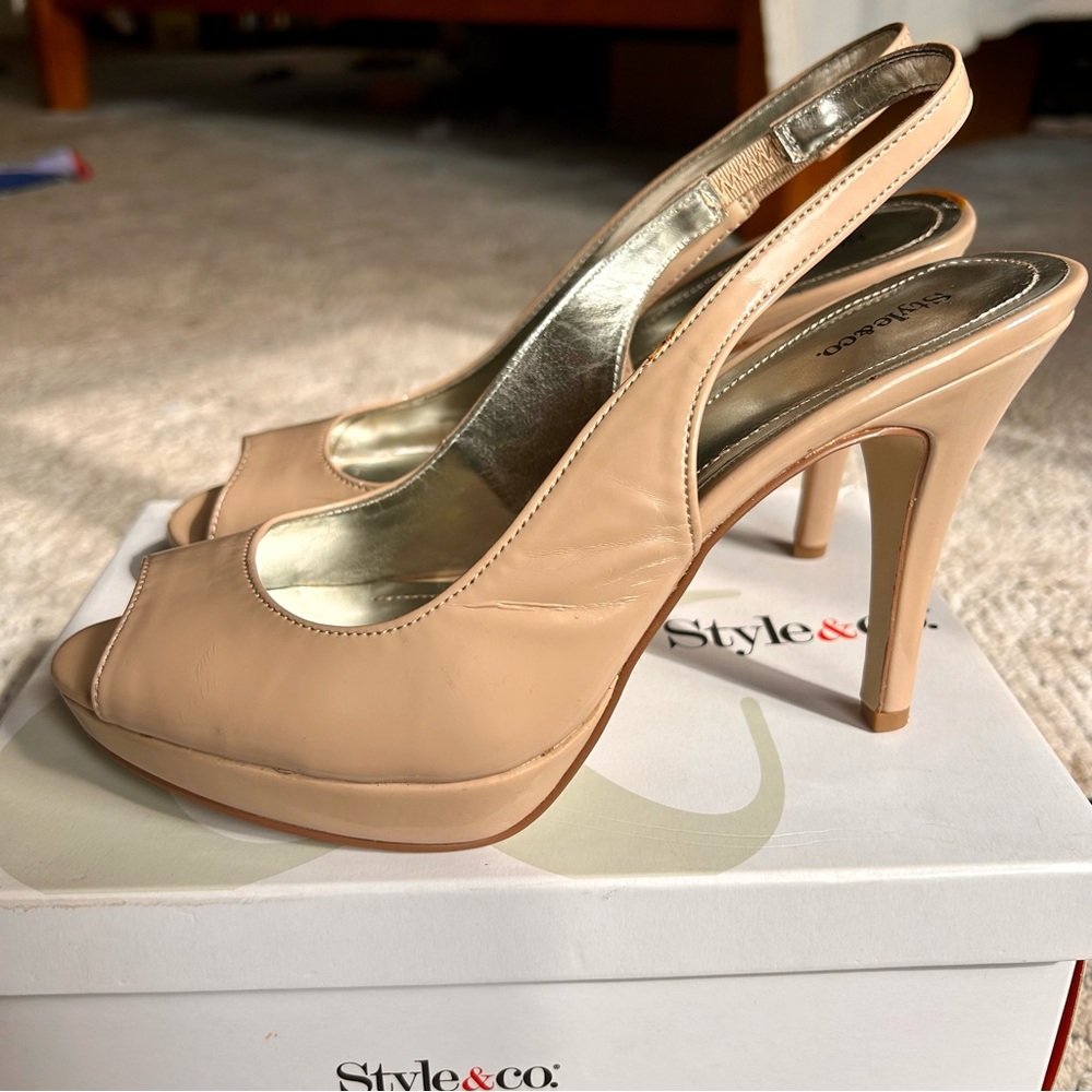 Style & Co. Women's Beige Slingback Heels
